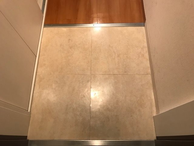 【玄関】フラワーシティＩＮブラボン