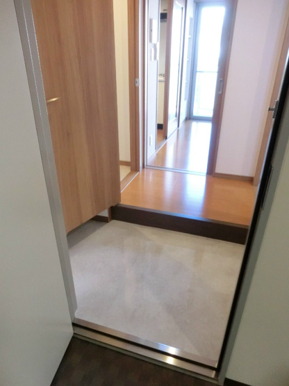 ※同マンション別部屋の参考写真です。