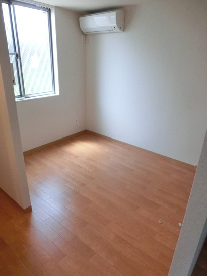 【居間・リビング】87gメゾン・イースト 