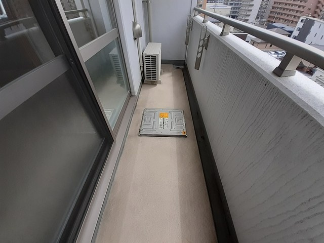【バルコニー】タウンイーストガン