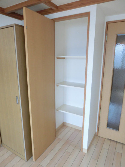 別のお部屋の写真になります。