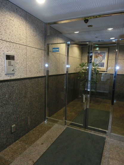 【エントランス】比治山エコテラス