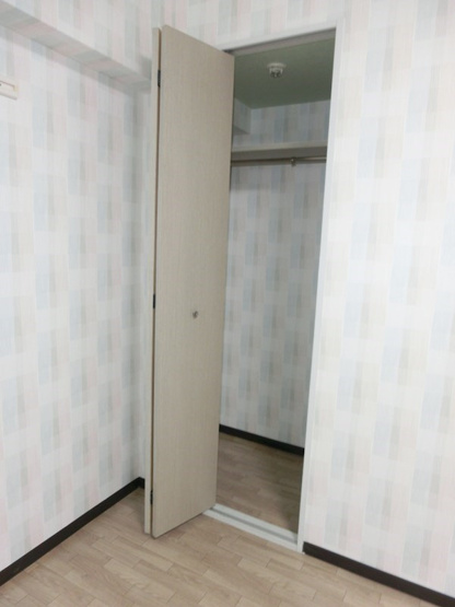 ※同マンション別部屋の参考写真です。