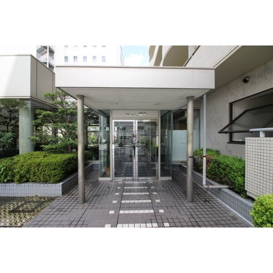 【エントランス】ステュディオ仙台