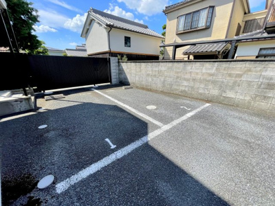 【駐車場】 | ファミール麻野