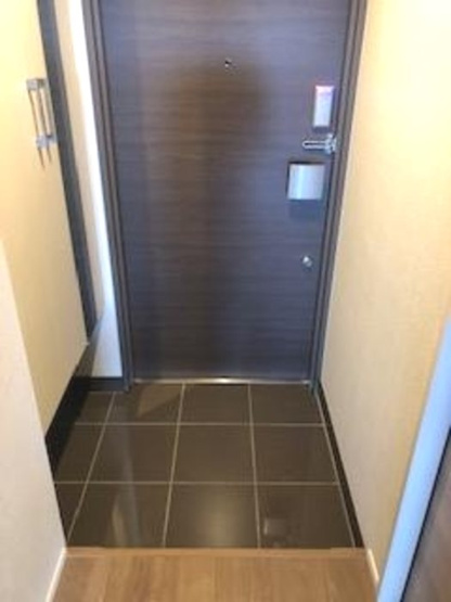 【玄関】アロッジオ金剛