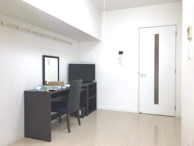 【居間・リビング】アルティザ仙台花京院 