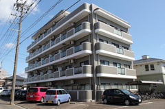 クレールコートの画像