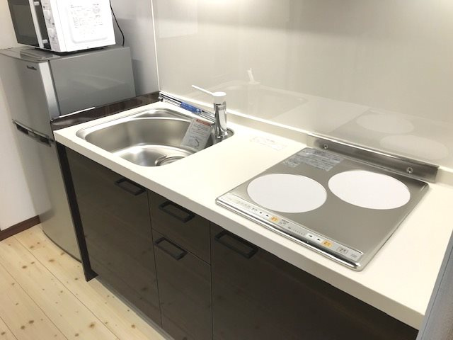 【キッチン】アリュール薬師堂駅前