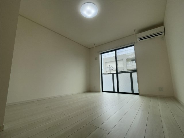 【寝室】キャピタル大和町A 