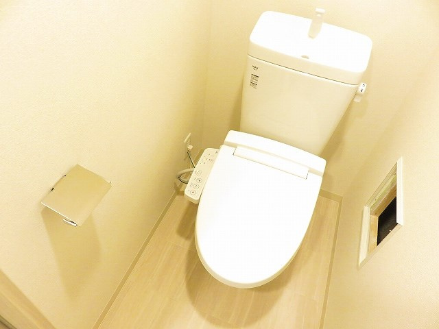 温水洗浄便座