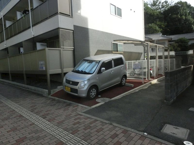 【駐車場】パークスISAMU
