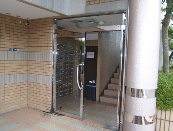 【エントランス】イーグルハイツ錦町