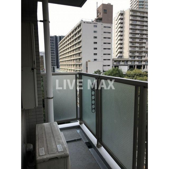 【バルコニー】