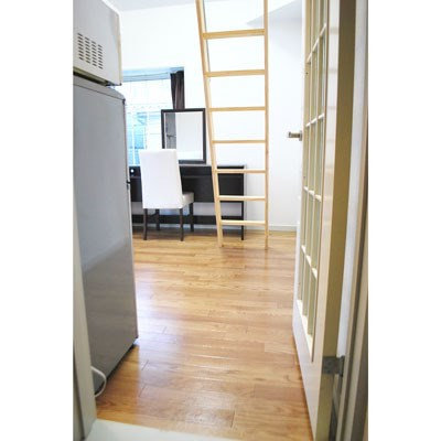 家具家電一式付き！仲介手数料は半月分です！