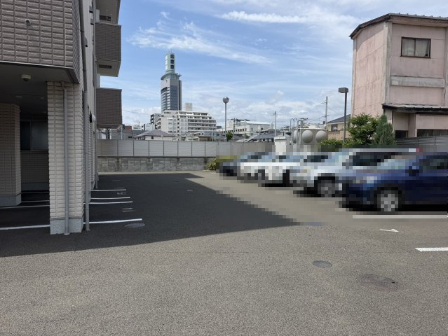 【駐車場】ラシーネ錦町