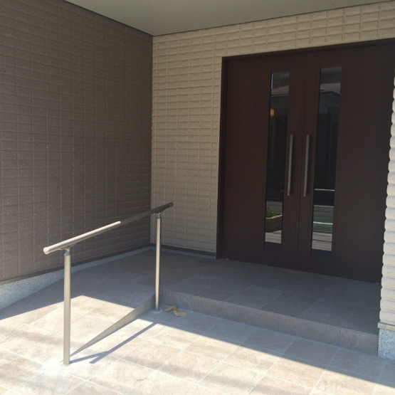 【エントランス】ラシーネ錦町