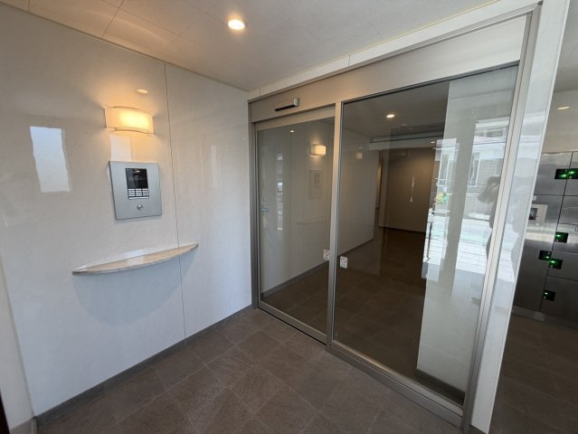 【エントランス】ラシーネ錦町
