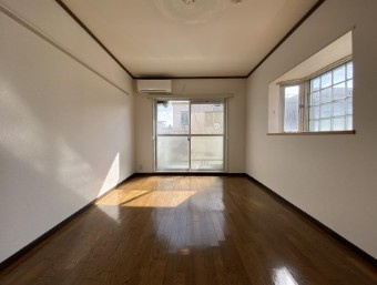 【寝室】ラシーヌ木町通