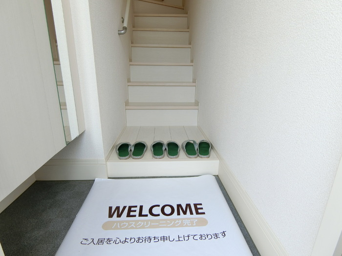 【玄関】小松島ハイツ 