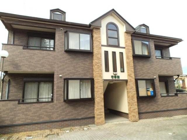 【エントランス】ロイヤルパーク葉山町壱番館 