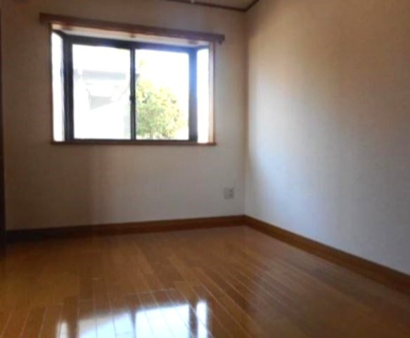 【寝室】ロイヤルパーク葉山町壱番館