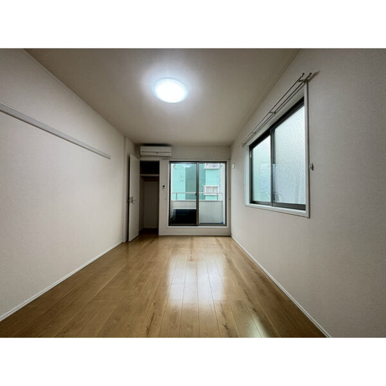 【居間・リビング】プランドール銀杏町
