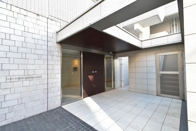 【エントランス】パークハビオ西新宿