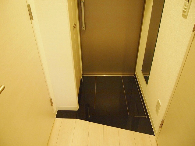 家具家電一式付き！仲介手数料は半月分です！ 