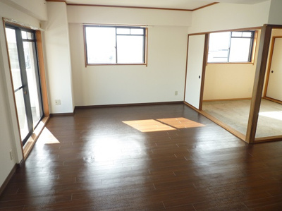 【居間・リビング】 | エクセル深阪 | おしゃれなリビングです