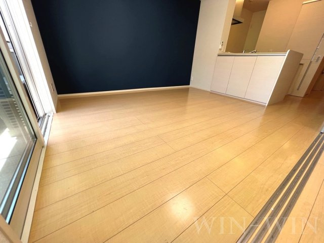 Bell Silkの居間・リビング|イメージ（同建物内別部屋の写真です）