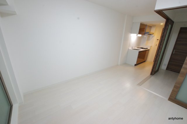 ラ・フォルム天満橋EAST　仲介手数料無料の洋室