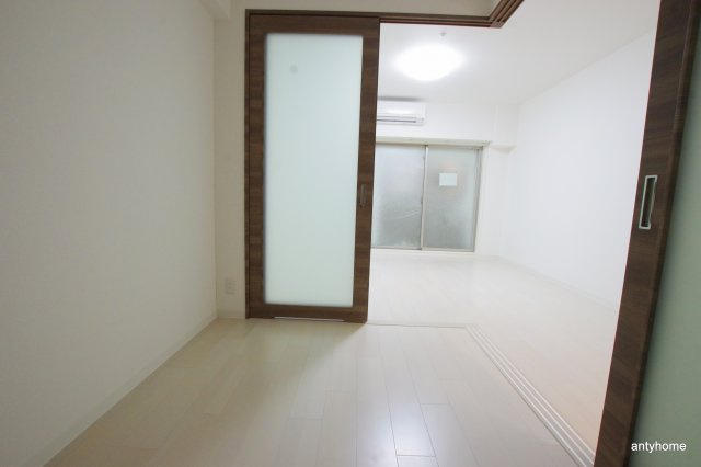 ラ・フォルム天満橋EAST　仲介手数料無料の洋室