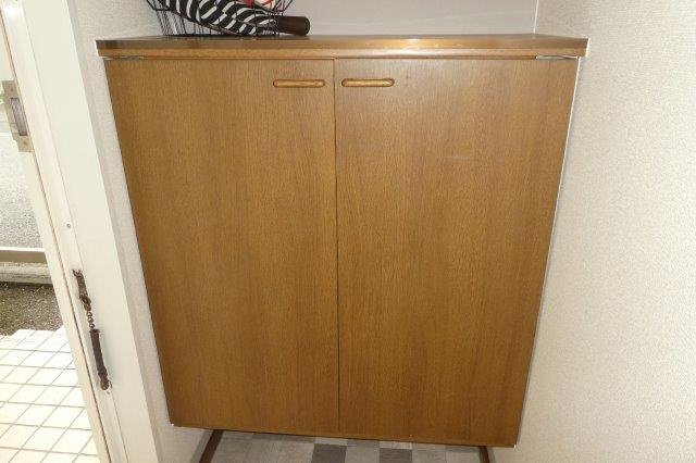セジュール城之内Ｂの内装|シューズボックス