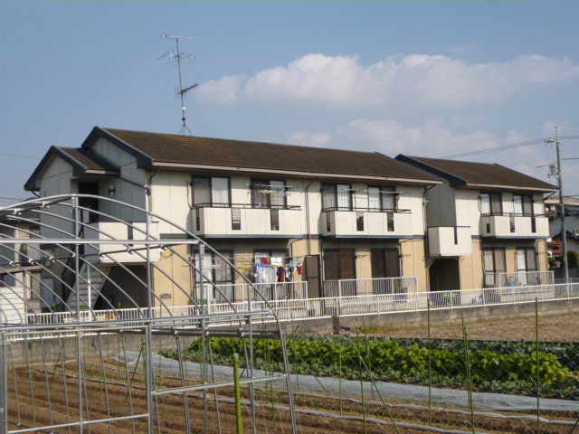 倉敷市日吉町のアパートの外観