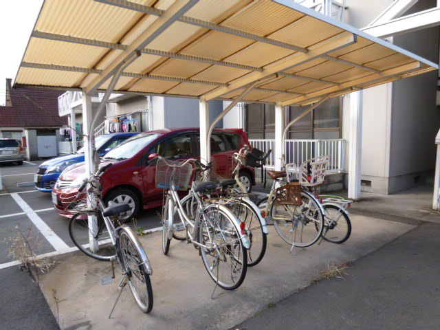レーベン福島Ａのその他共用部分|自転車置き場