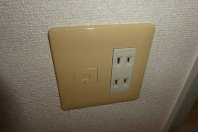 【その他】 | コーポパサディナ | 電話モジュラー