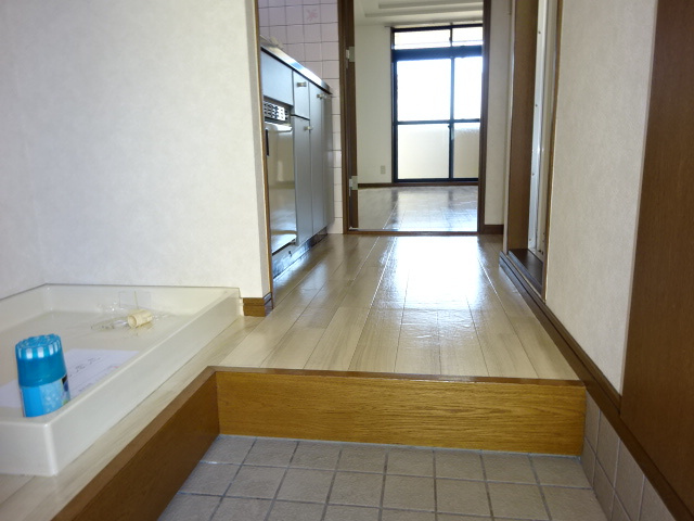 エステート山下の玄関