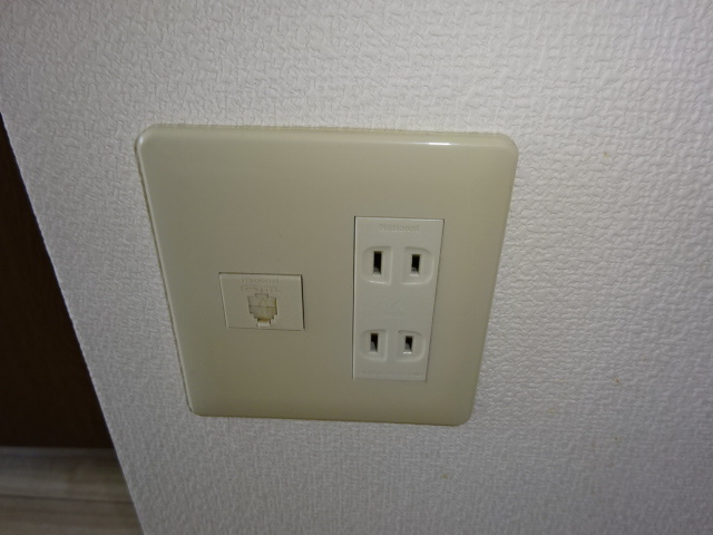 エステート山下の設備|電話モジュラー