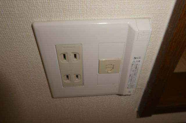 エステート山下の設備|電話モジュラー