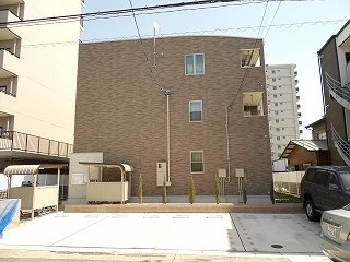 グラースの駐車場|カースペースがあります