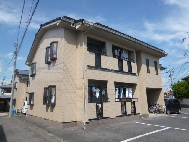 倉敷市四十瀬のアパートの外観