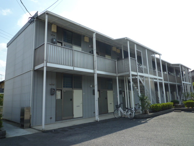 倉敷市中庄のアパートの外観