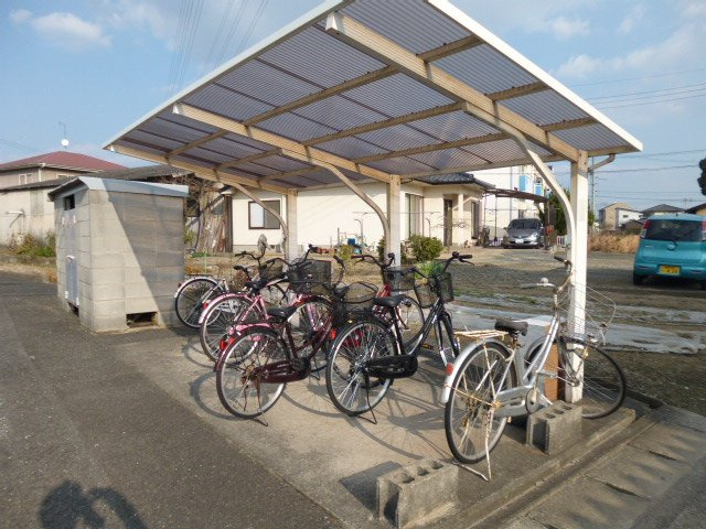 倉敷市福井のアパートのその他共用部分|自転車置き場