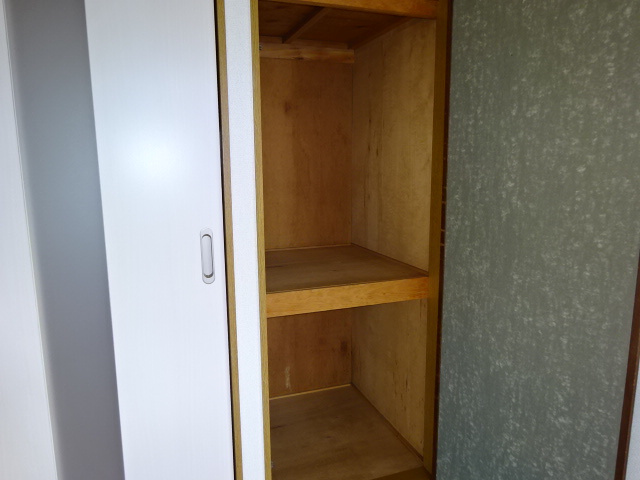 エルディムナガヤマの収納