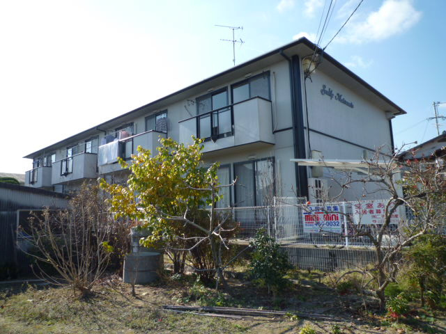倉敷市山地のアパートの外観