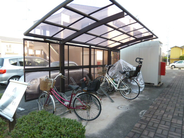 倉敷市茶屋町のアパートのその他共用部分|自転車・バイク置き場