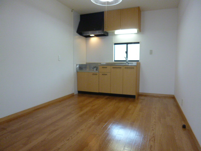 アモロッソSアンドSのキッチン|ダイニング