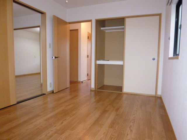 アモロッソSアンドSの収納|洋室