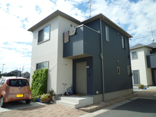 倉敷市西富井の一戸建ての外観